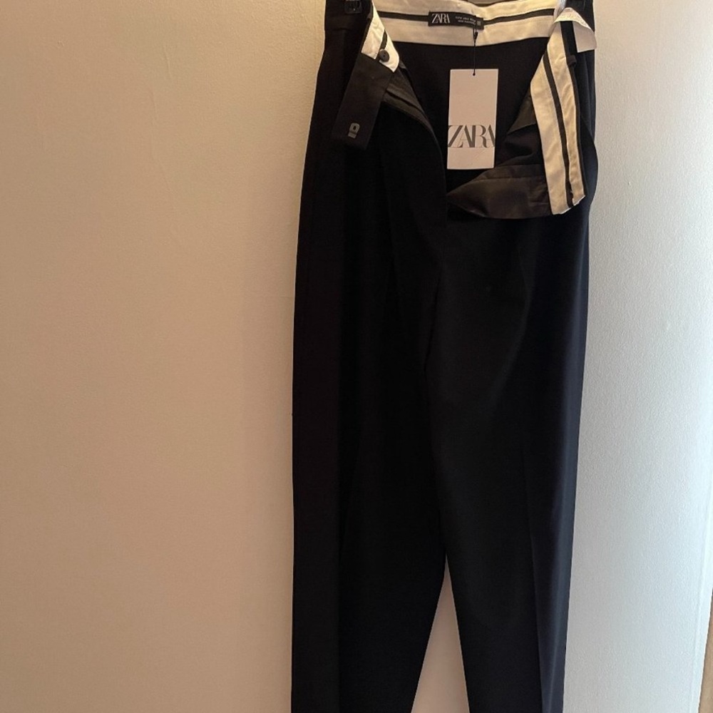 Zara Black Dress Pants with Integrated Belt